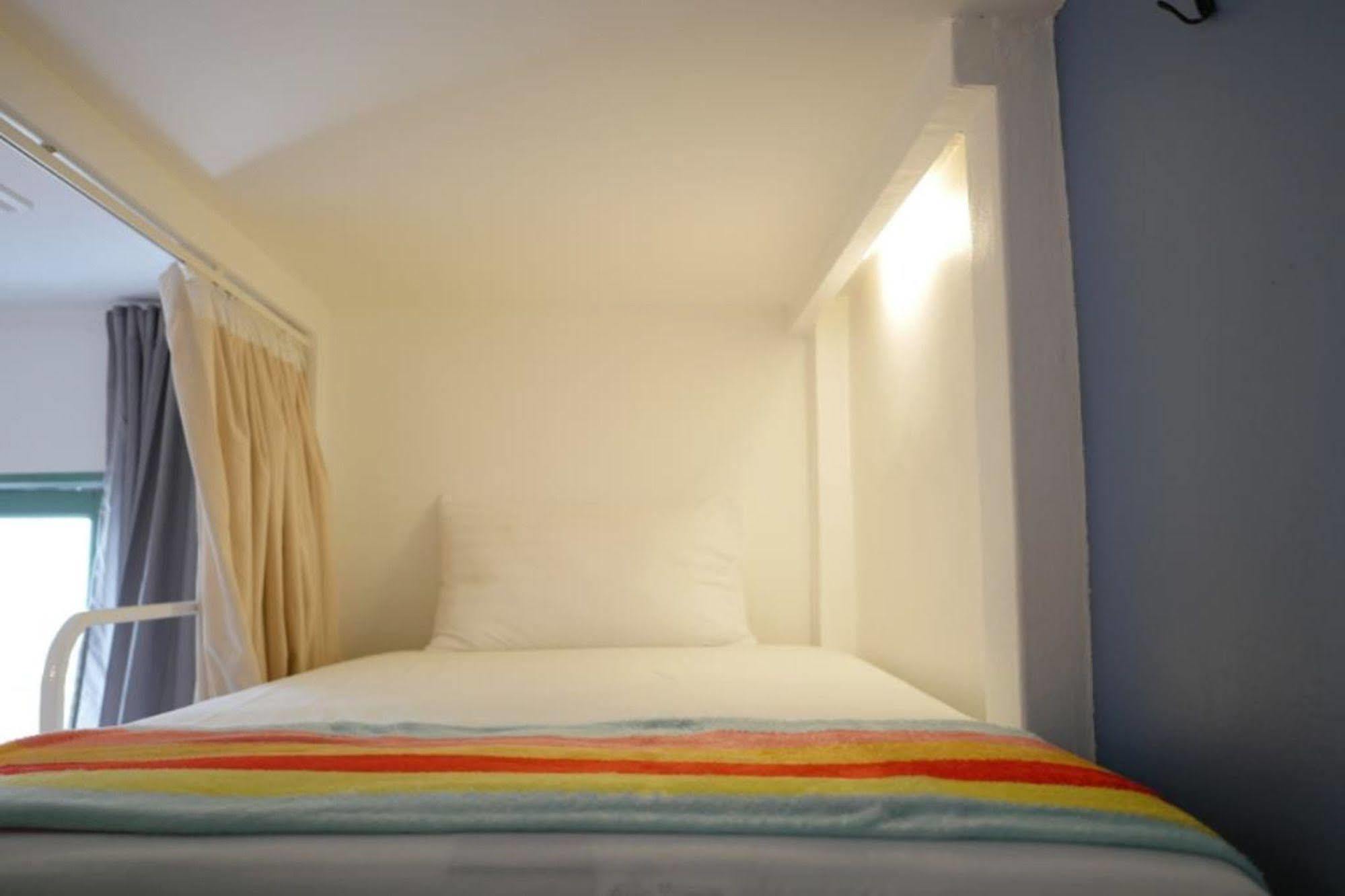 Sleepyowl Hostel Ban Bang Bao  Екстериор снимка